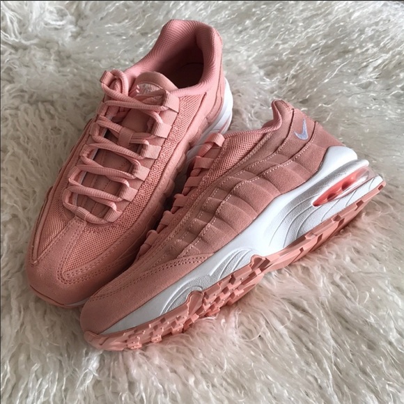 NWT Nike Air Max 95 Suede Pink - Picture 5 of 8